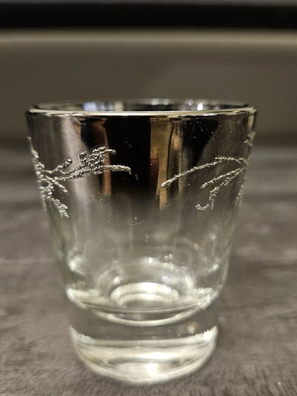 Vintage Mid Century Glass Silver Leaf Frosted Ice Bucket & 2 Shot Glasses
